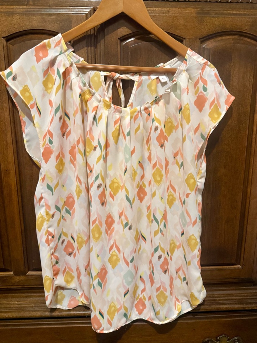 LC Lauren Conrad White Floral Tie-Back Blouse with Coral & Mustard